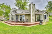 Scenic Views: Spacious Webster Lake House! - 2-Star