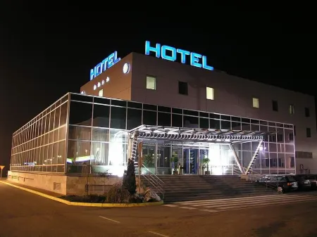 Hotel Zovko Zagreb Отели в г. Сесвете