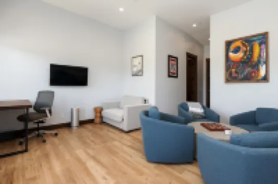 Hay Meadow Lodge 3 Bedroom Townhouse by RedAwning