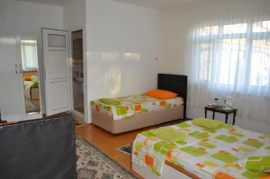 Sehsuvar Peace Pension Hotel di Eğirdir