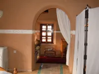 Kasbah Hotel Ait Omar Hotels in Nkob