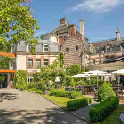 Le Château Beaulieu Hotel Exterior