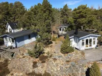 Idöborgs Stuguthyrning Hotels in Värmdön kunta