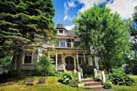 The Elmwood Heritage Inn - Boutique