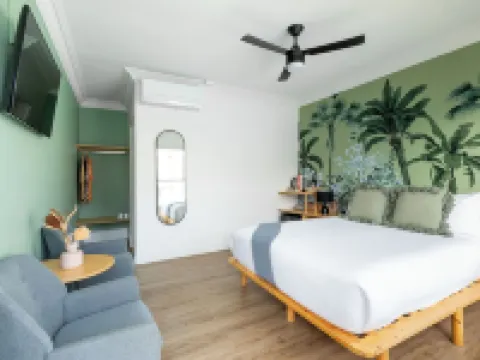 Tessa's on the Beach Hotels in Bilinga