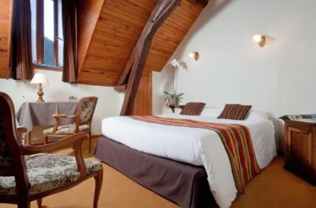 Logis Hôtels Restaurant le Relais Chenonceaux Отели в г. Блере