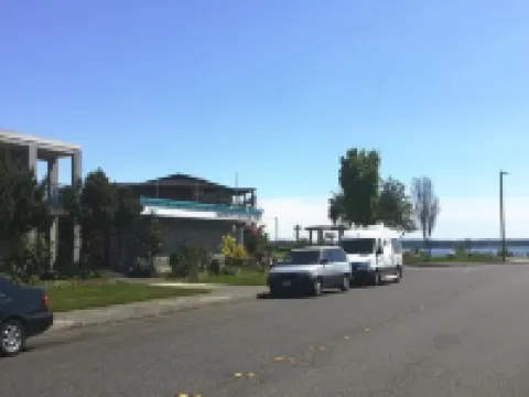 ベイサイド モーター イン ブレインのホテル