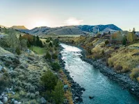 Absaroka Lodge Hotels in Gardiner