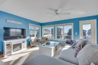 Wells Beach House w/ Ocean-View Deck