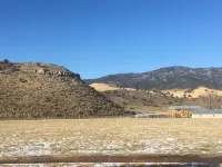 Sleepy J Cabins Hotels in Swan Valley