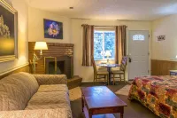 Bailey Lodge - Kitchens