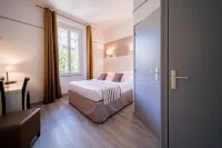 Hôtel le Rabelais Hotels in Le Lavandou