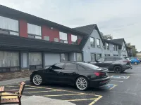 Quality Inn - parking