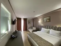 Doanesia Premium Hotel & Spa - Gym