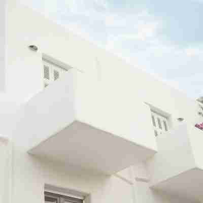 Capetan Giorgantas Hotel Exterior