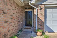 Orange Beach Home w/ Hot Tub < 2 Mi to the Wharf