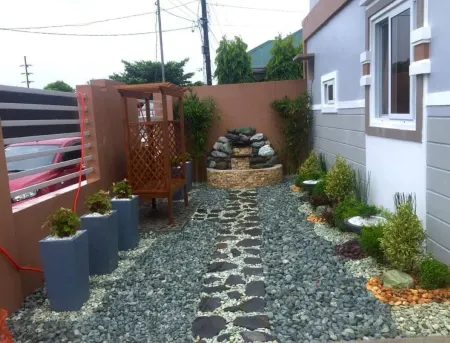 E4 Apartment unit with covered parking