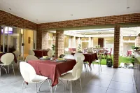 Five O'Clock Zen Boutique Guest House - Breakfast