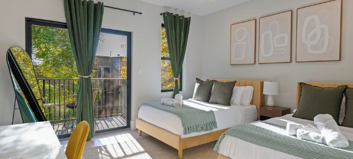 Huge & Cozy 3Br3BA Lux Penthouse+Roofdeck! Quick Path Access to NYC Manhattan Hotels in Jersey City