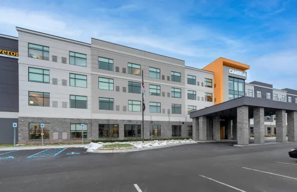 謝爾比鎮-底特律坎布里亞酒店