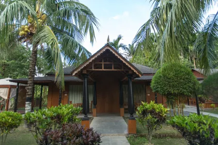 Tsg Blue Resort & Spa