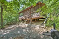 Bright Davis Escape w/ Screened-in Porch! - 3-Star