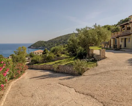 Villa Mare Studios Hotels in Elation
