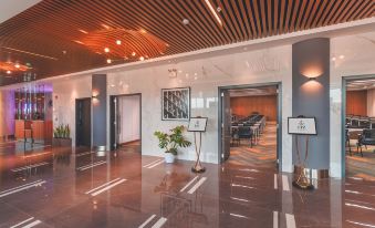 Lyz Business Hotel Piura - Housity