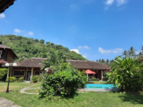 Hotel Besar Bulan Baru