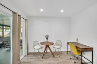 Relax and Unwind in 2 BR apt with Private Heated Pool