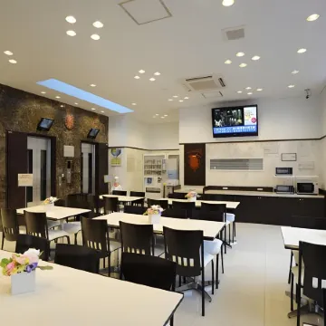 Toyoko Inn Tokushima Ekimae Отели рядом с достопримечательностью «Komatsu Beach»