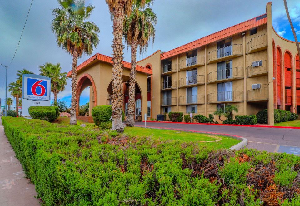 モーテル 6 フェニックス、AZ – スカイ ハーバー 最新特別料金で