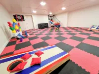 Brand New Ski-in Ski-Out at Eagle Point Resort Utah - Sleeps 33 Comfortably!