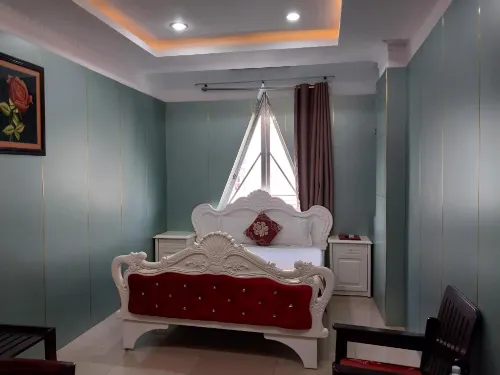 Nhất Quý Hotels in Long Thành Trung