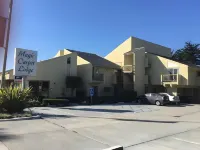 Sand Dollar Inn