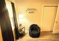 Spacious 3 bedroom apartment close to the City of Hotels in West Seneca