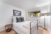 Tahoe Dreamin’ by AvantStay Central Location