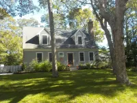 Charming Cape Cod Retreat - Nature, Beaches & World Cup Access