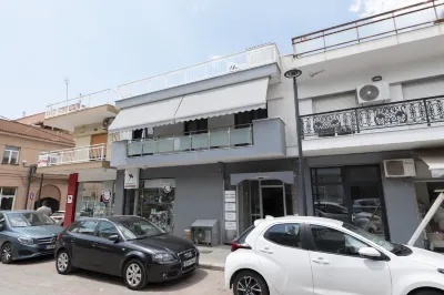 Central Cozy Home by Rentals Pro Hotels near Nea Flogita