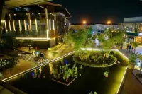 Joey Studio at Sky House Apartment BSD Hotels in Cisauk