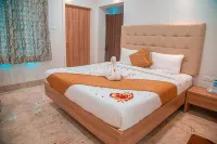 Park Avenue Suites Hotel in zona Aravind Eye Hospital