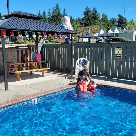 Fidalgo Country Inn