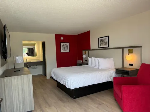 Ramada by Wyndham Lumberton NC North