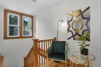 Vitality Retreat - 1 block from DT/riverfront/shops/bars