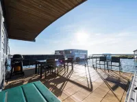 흐비데 산데의 해변 평온, 바이 트라움