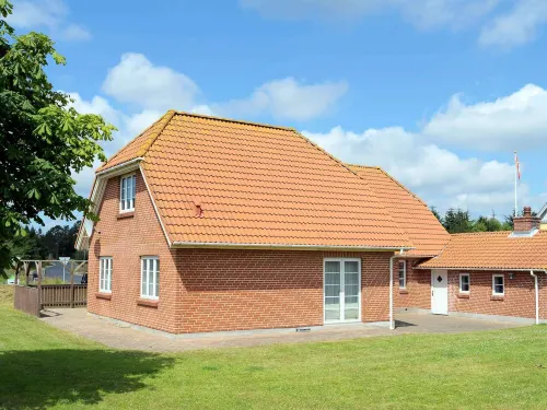 4 Star Holiday Home in Blåvand