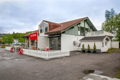 Systra Hotel Apartments Sjøholt - 2-Star