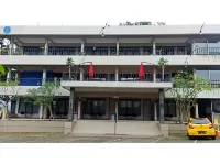 Hotel Wijaya Kusumah Hotel di Sukaraharja