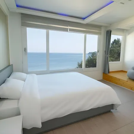 Yeosu the View 917 Resort Pension