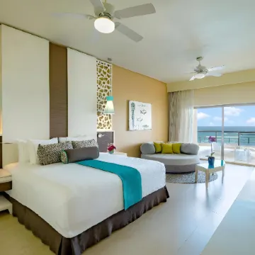 Hotel El Dorado Seaside Suites